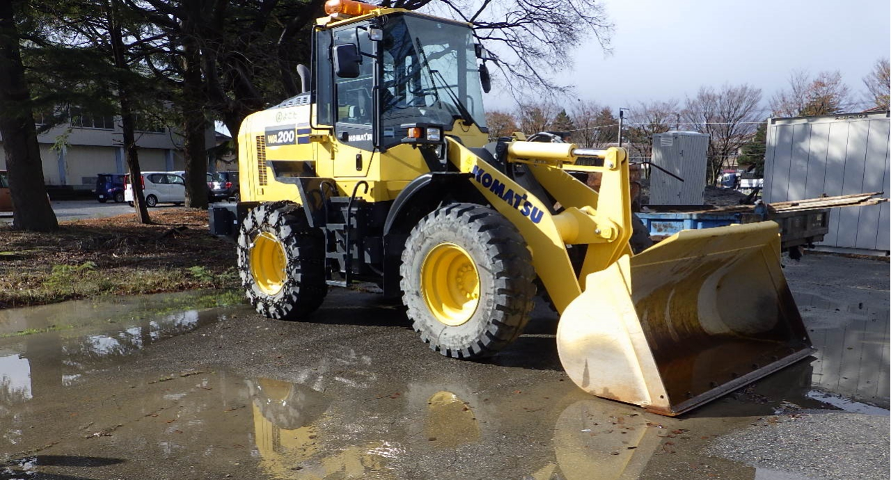 2.0m3タイヤショベル (002)